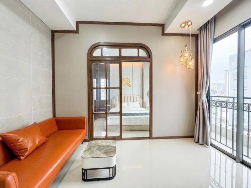 Thuê ngay căn hộ 1pn ngủ ban công tách bếp 50m2 rộng thoáng ngay sát q1 thuận tiện di chuyển an ninh cao - Ảnh 3