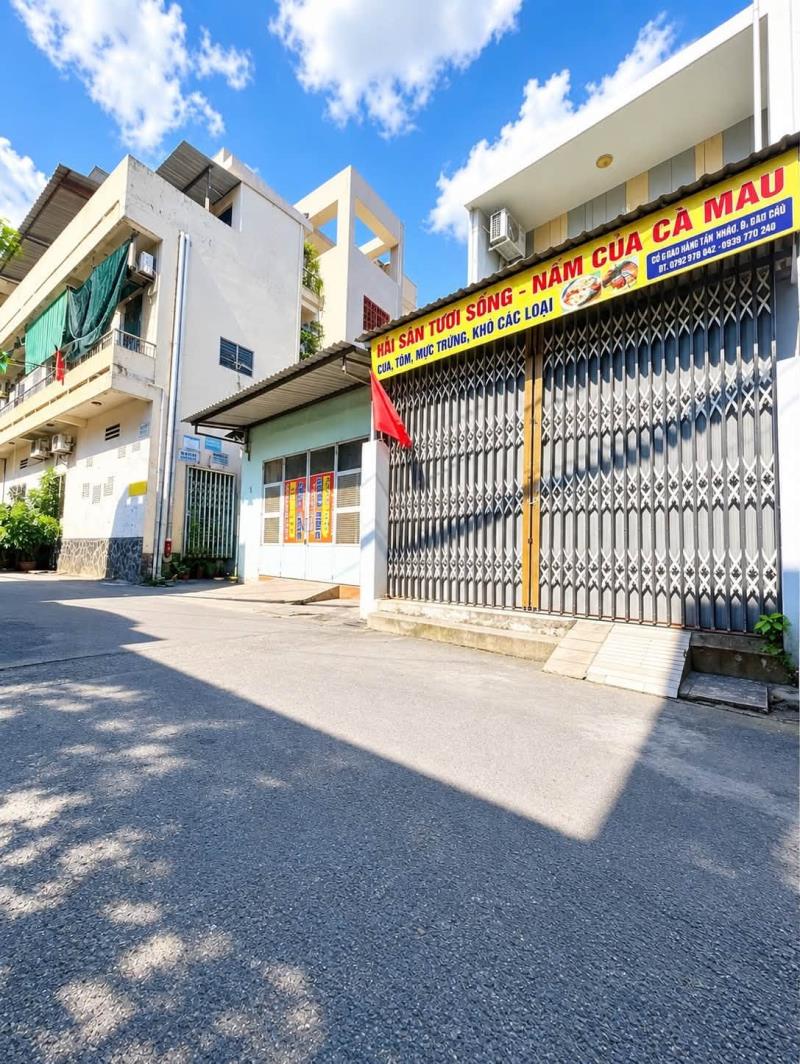 Tầm nhỉnh 8 – nhà mặt tiền 80m 2 tầng ngay aeon tân phú - Ảnh 2