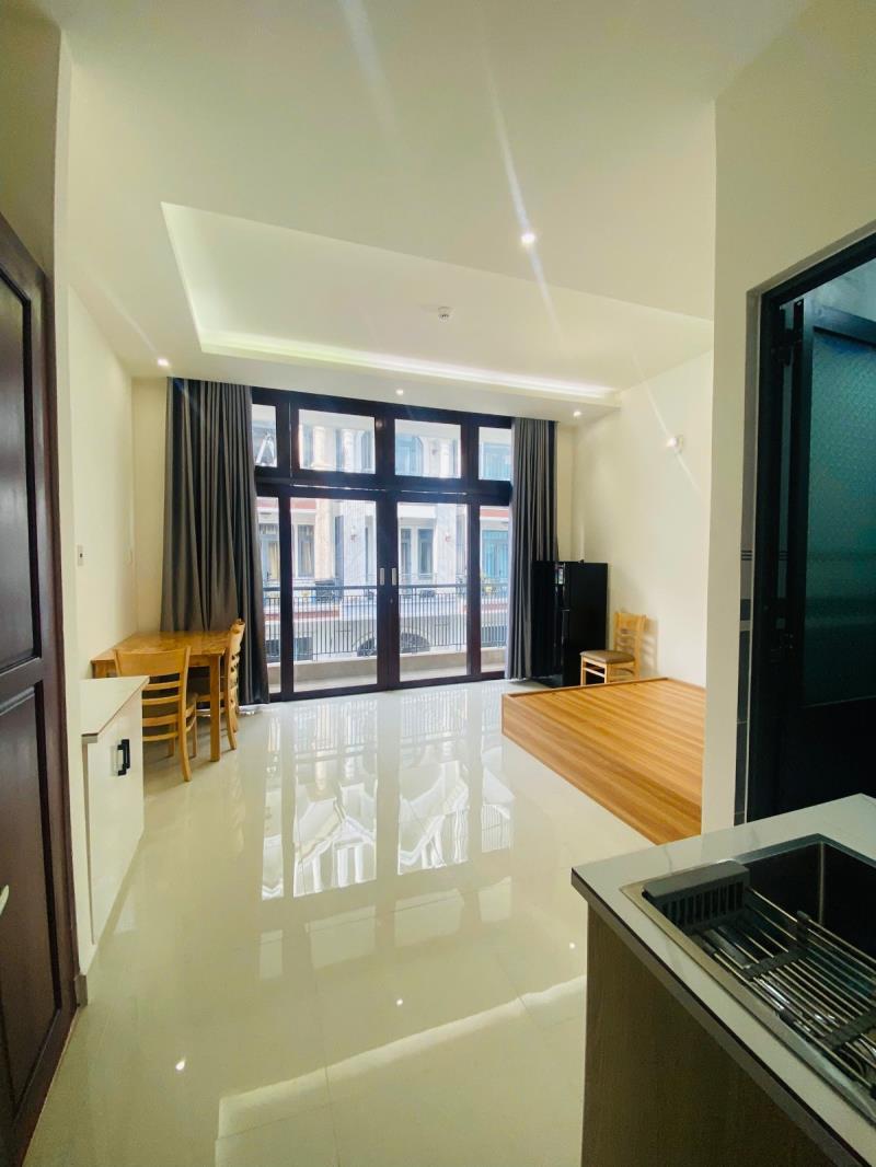 Thuê ngay căn hộ ban công đón nắng 35m2 full nội thất máy giặt riêng mới 100% ngay nguyễn thượng hiền gần khu  phan xích long giáp quận 1,3  - Ảnh 4
