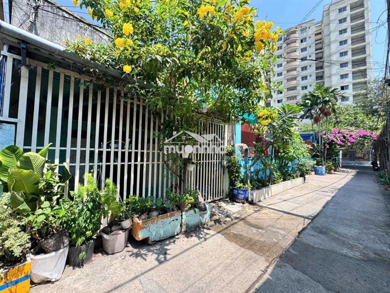 Dãy trọ 4 phòng 96m2 ngang 7m hẻm oto vào nhà ngay sát phạm văn đồng 