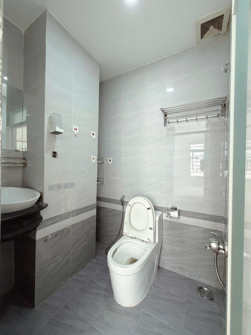 Studio ban công  – nguyễn xí, bình thạnh gần ngã tư hàng xanh, vlu, hutech, chợ bà chiểu - Ảnh 4