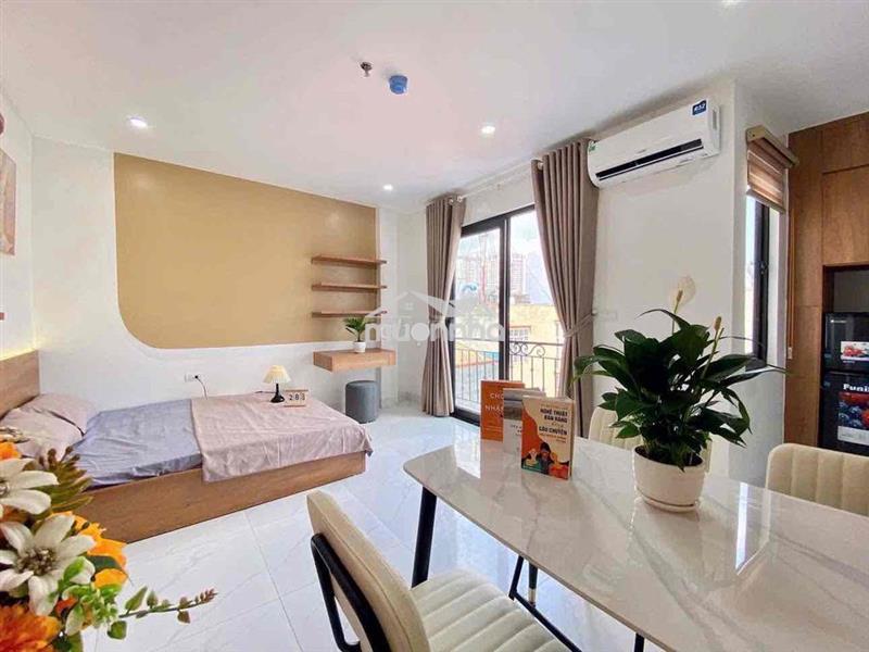 Khai trương căn hộ cao cấp mới 100%, full nội thất, ban công thang máy