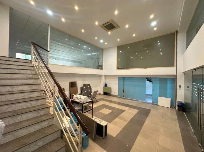 Cho thuê mặt bằng sương nguyệt ánh quận 1 – 200m² – giá 4.500 usd - Ảnh 4