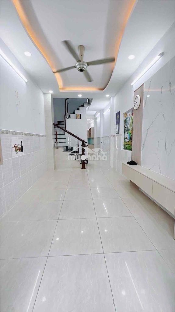 Bán nhà mới đẹp diện tích rộng- 4pn + 4wc - Ảnh 2