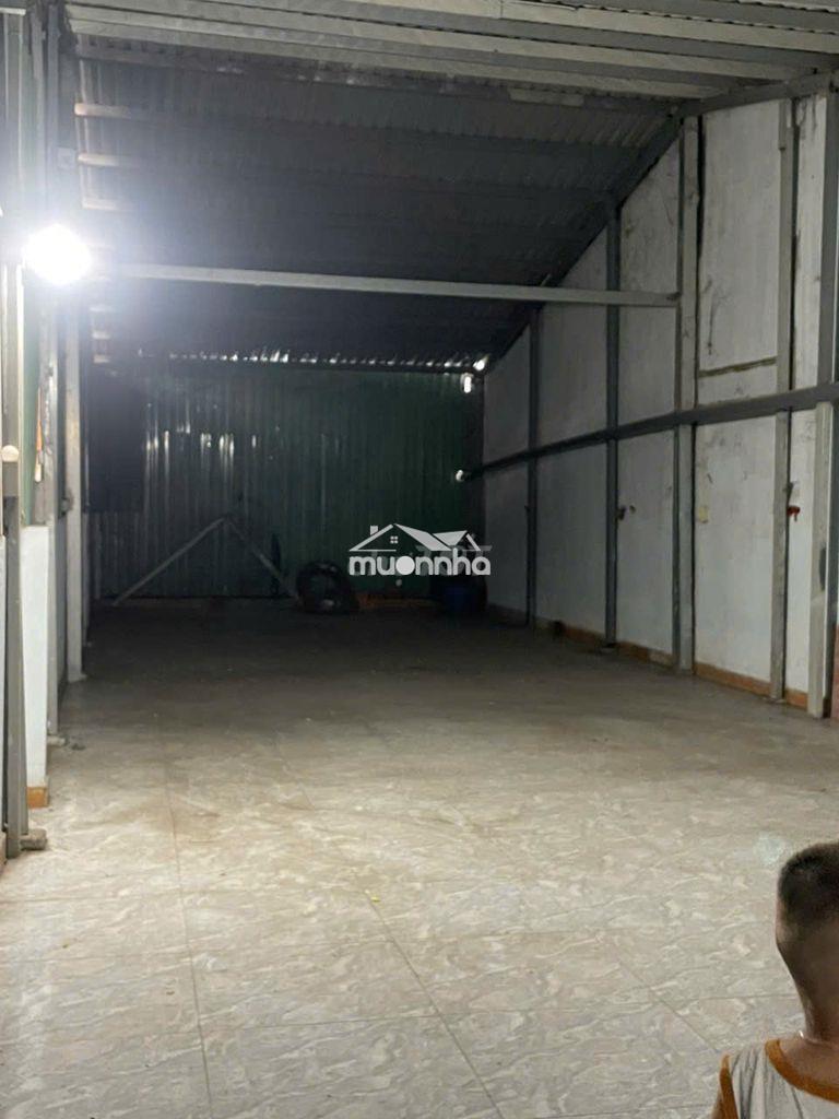 Cho thuê mb kho đt 743a, 180m2, giá 10tr/ tháng - Ảnh 3