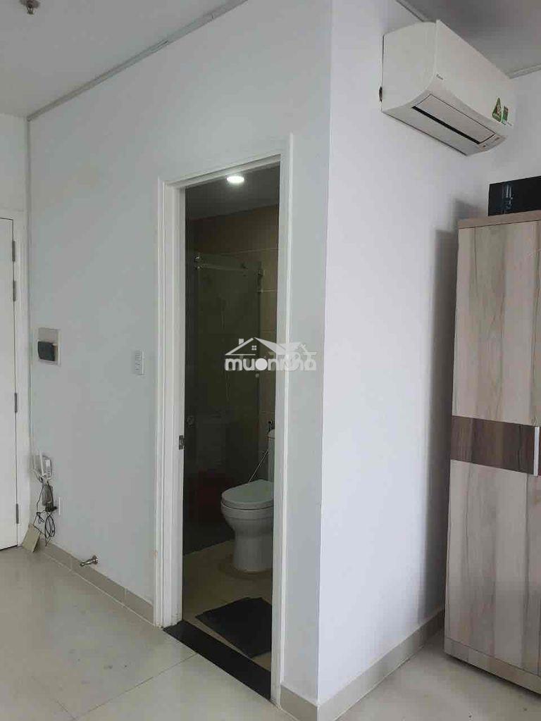 Nhà đầy đủ nội thất. giá thuê có thể thương lượng - Ảnh 2