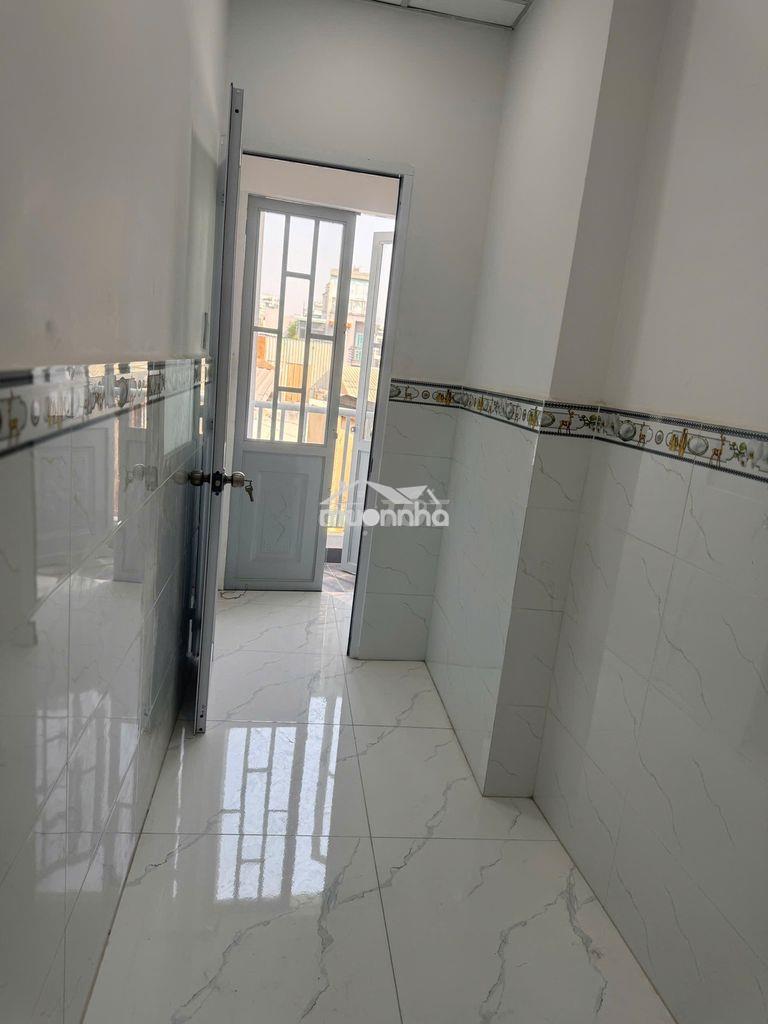 Cho thuê nhà nguyên căn giá 4 triệu hẻm 205/ tân hòa đông