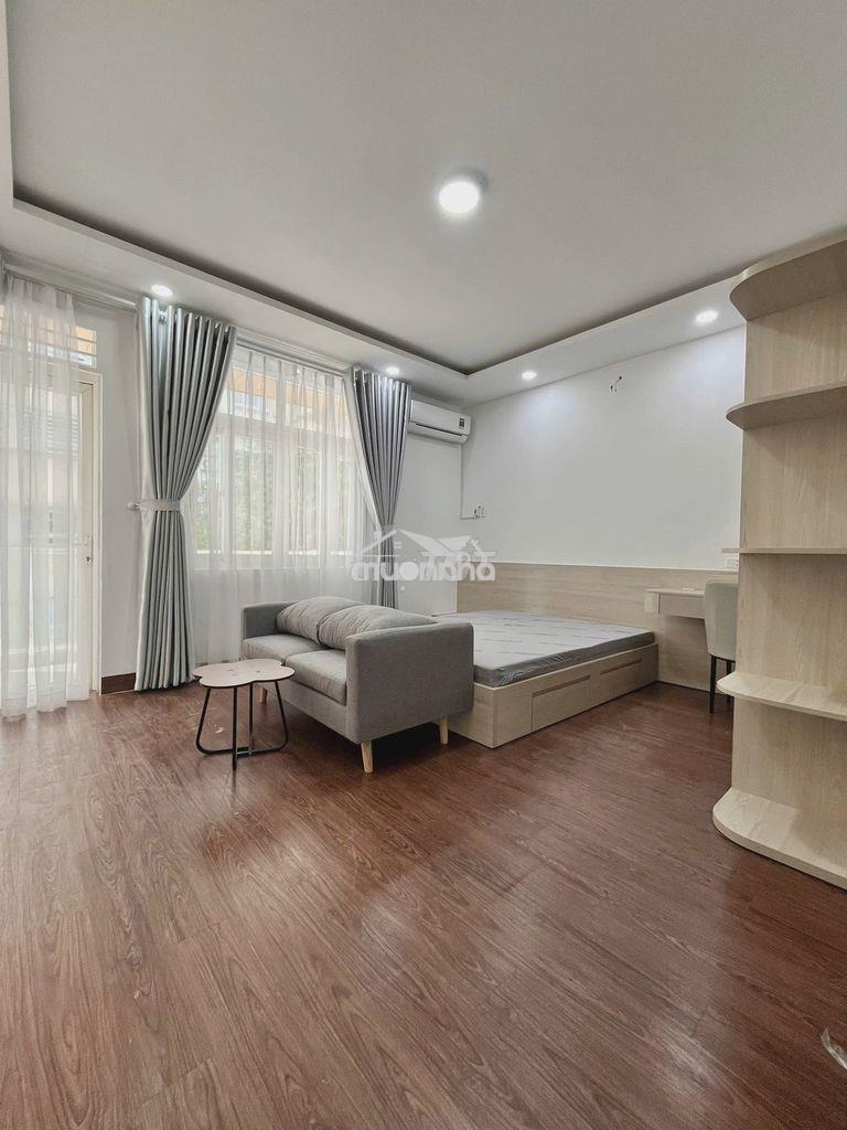 Chỉ 1 phòng 2pn full nội thất mới _ 2 ban công riêng rộng _ ngay tô ký