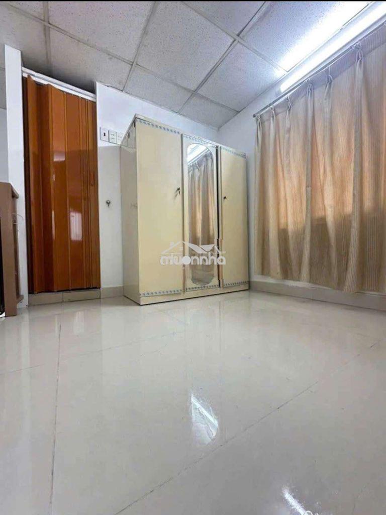 Nhà 60m2. 3pn 2wc. chỉ 6 tr. ngay q3  - Ảnh 3