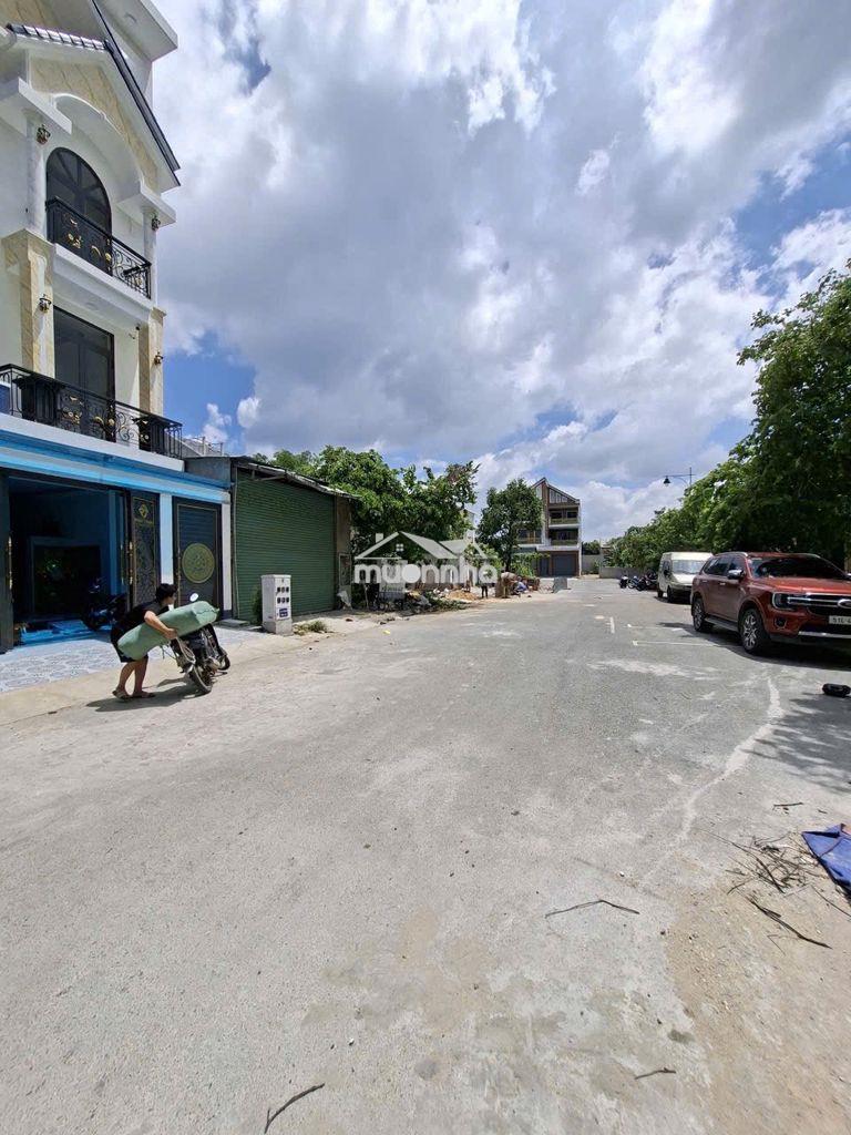 Chủ hạ bán lô đất ngộp 150m2 đường 16m kinh doanh buôn bán dc giá 6ty8 - 4
