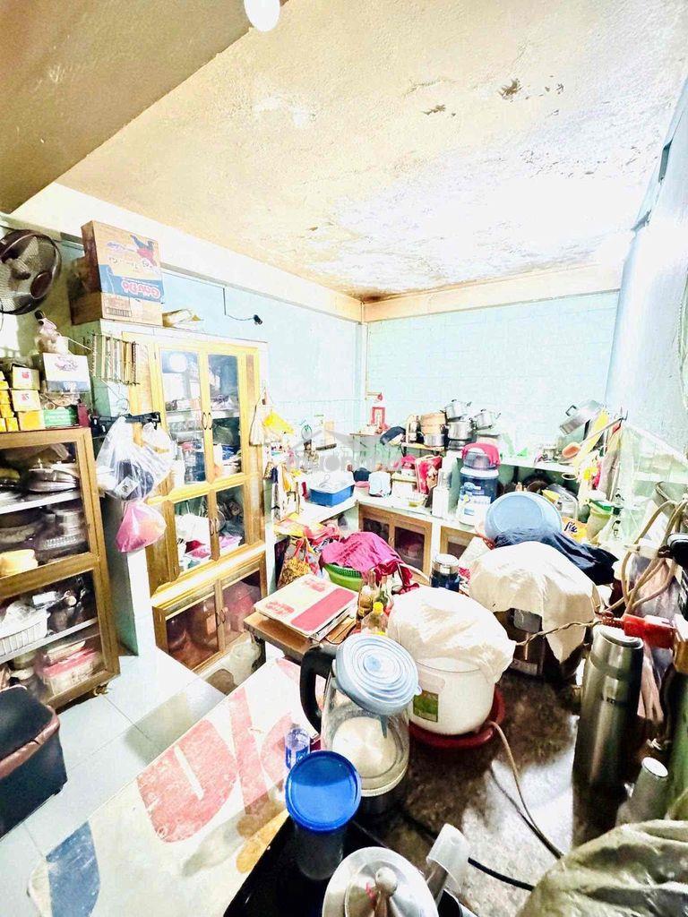 Chỉ 5,2 tỷ - ngang gần 5m - hẻm 4m - 3 tầng - trung tâm q.11 - 4