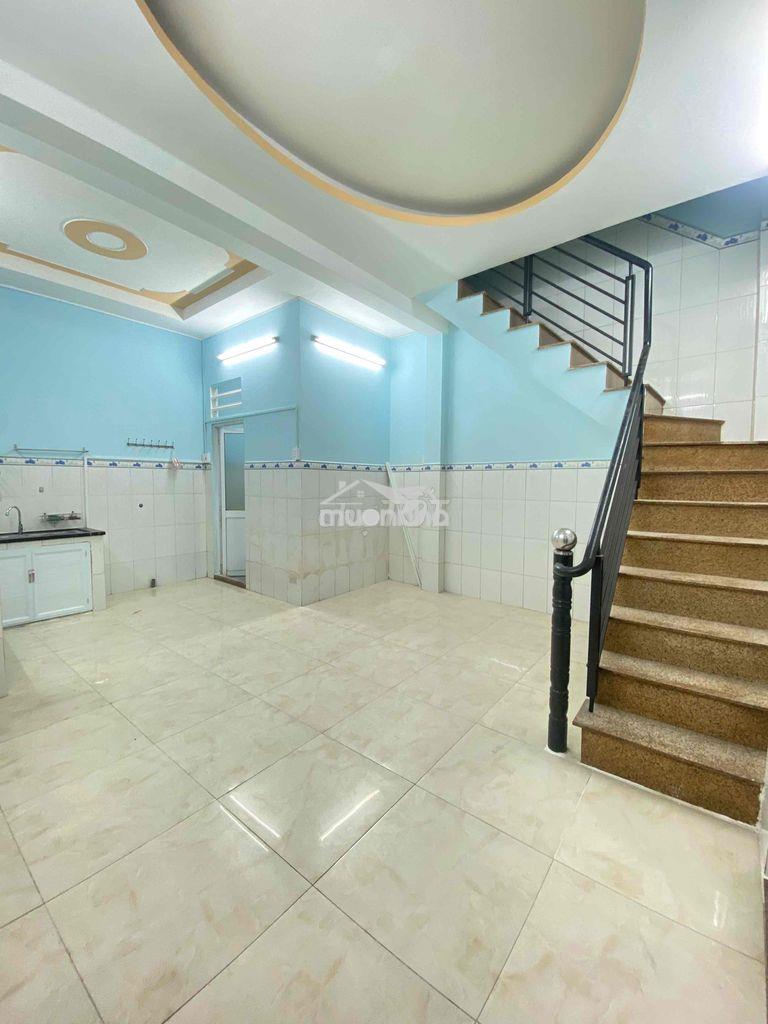 Cho thuê nhà nguyễn văn cừ q5 dt 5 x 7 trệt, lầu đúc 2pn 2wc giá 10,5t - Ảnh 3