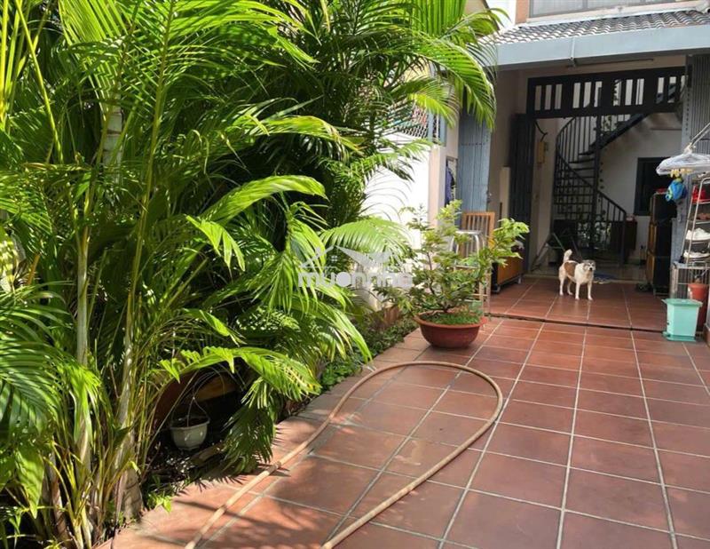 Cần cho thuê gấp nhà lê quang định, p.11,bình thạnh gần phạm văn đồng