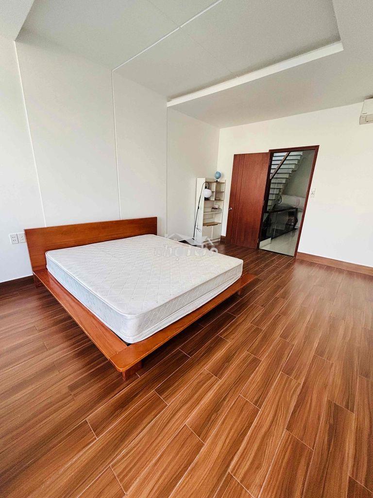Nhà cho thuê nguyên căn ngay chợ hiệp bình - sẵn nội thất cao cấp - Ảnh 4