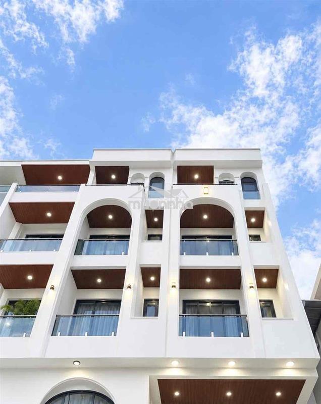Căn hộ cao cấp full nội thất bancol siêu thoáng gần phú lâm quận 6
