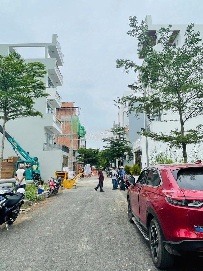 Đất kdc sài gòn south phước kiển, dt 5x19m xây tự do