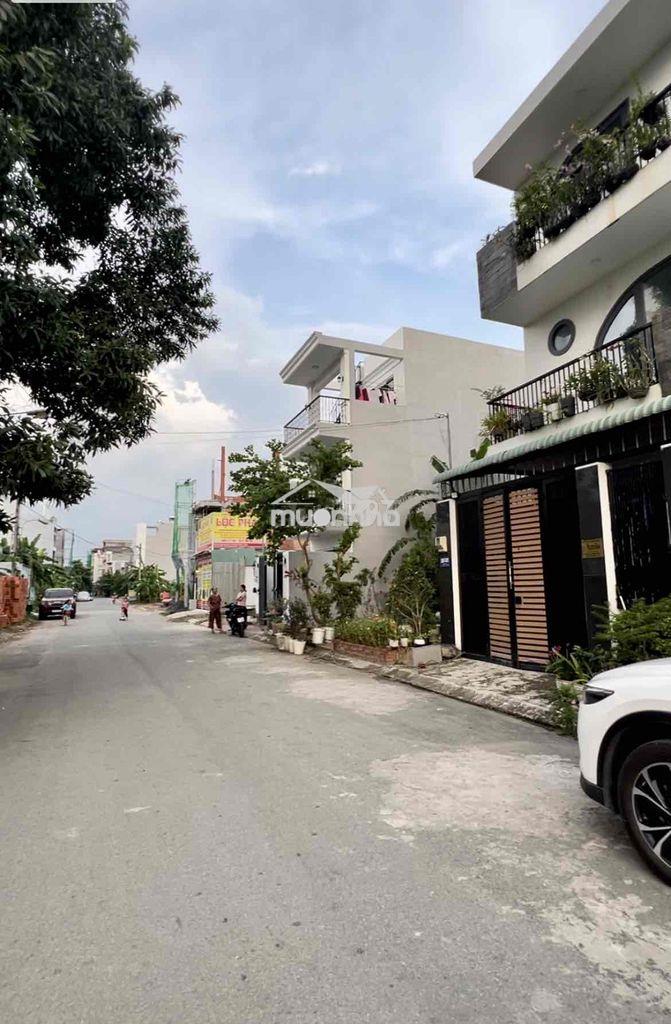 Bán gấp nhà c4 gác, trục 10m kdc samsung village, 200 bưng ông thoàn - Ảnh 3