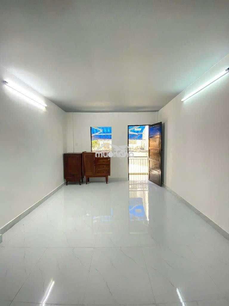 Trần phú - ngay lê hồng phong - trung tâm q5- 93m² - 4 tỷ9 - 3
