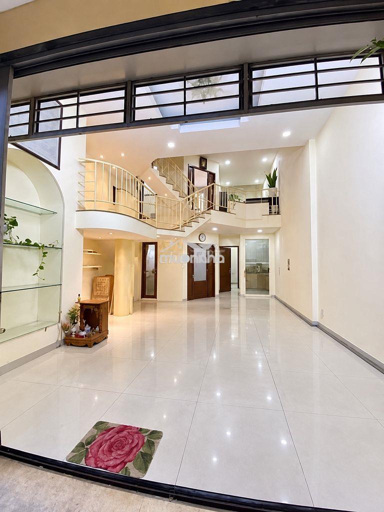 Bán nhà 63 đinh công tráng, q1 - 6,5x17m, 4 tầng-giá :19,8 tỷ!