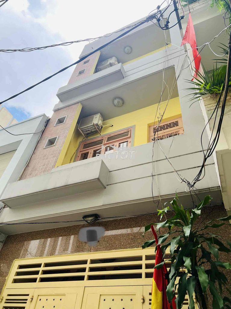 Hẽm xe hơi 8m đuờng/ đoàn thị điểm 4m x 13m gồm 3lầu sân thuợng - Ảnh 3