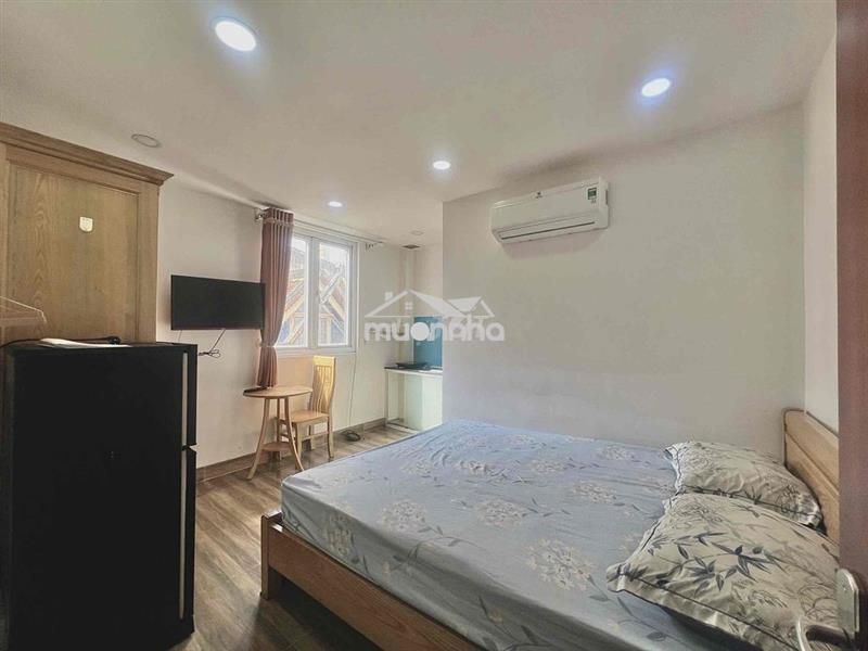 Phòng võ thị sáu thang máy - bảo vệ đủ nội thất gần tân định quận 1