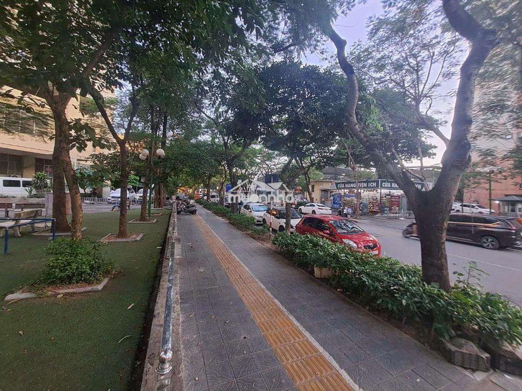 Cho thuê nhà riêng phố trần quý kiến 60m2 5t chỉ 3x tr !!! - 2