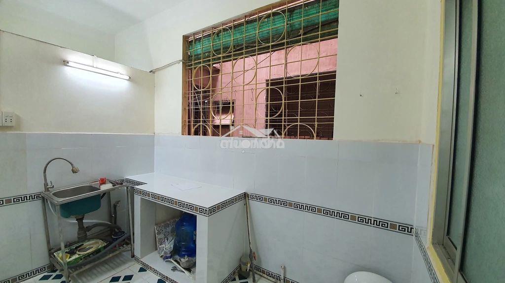 Cho thuê căn hộ c/c bàu cát ii giá chỉ 4tr5 - Ảnh 3