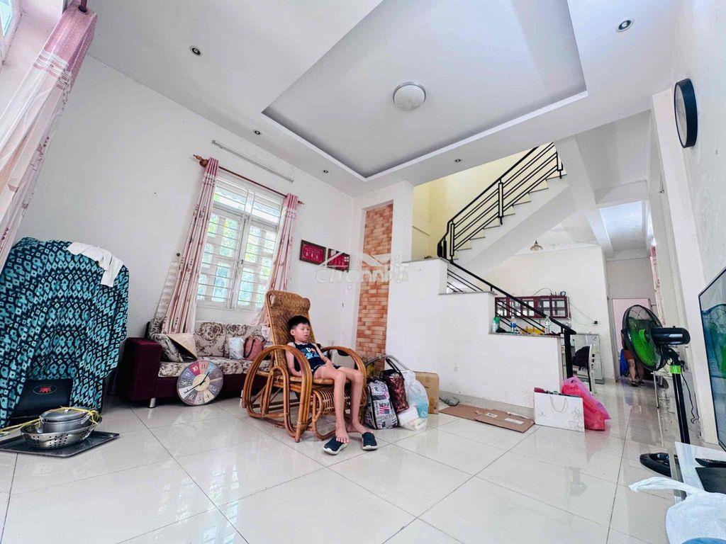 Cho thuê nhà nguyên căn lương văn can-hẻm xe hơi - 2