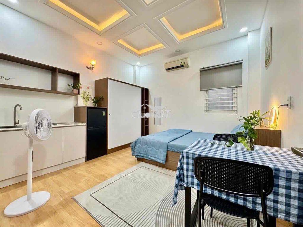 Chính chủ cho thuê 1p *** cuối cùng tại chợ bến thành 98f lê lai - 2