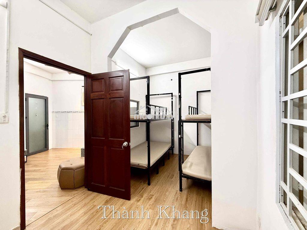 Cho thuê căn hộ 1pn tách bếp 4 giường 4ng4xe đi bộ qua đh kinh tế ueh - Ảnh 2