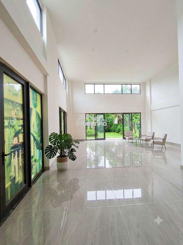 Chính chủ cho thuê shophouse góc 2mt •đặt cọc 1 tháng •to nhất picity