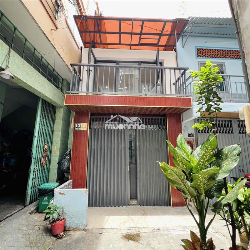 Nhà bán vị trí vàng trtam q11 - nhà mới vô ở liền