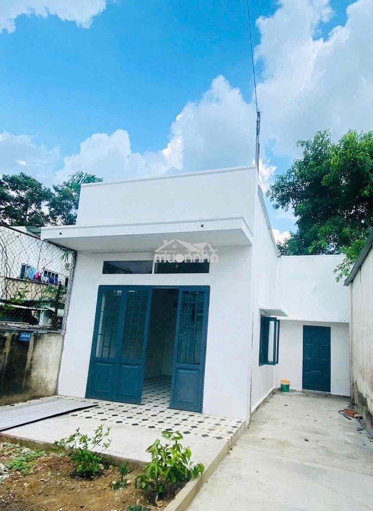Cho thuê nhà 5triệu/tháng phường hiệp hoà. dt: 100m2
