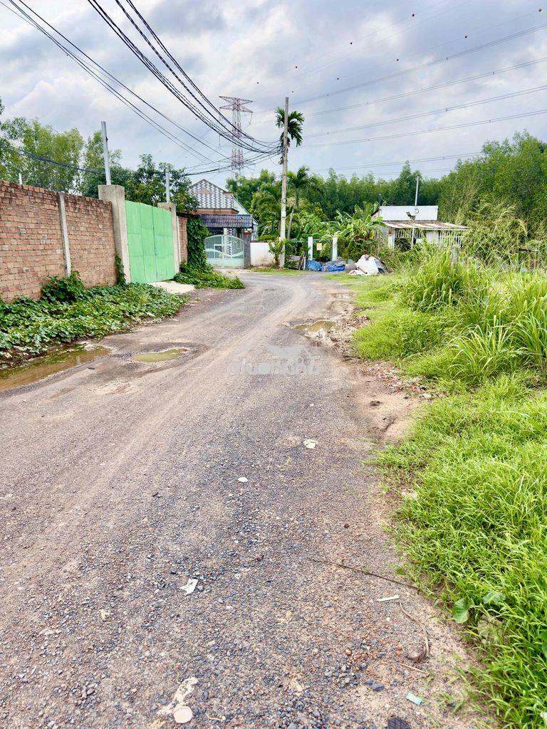 Đất trảng dài 107m2 - sổ thổ cư