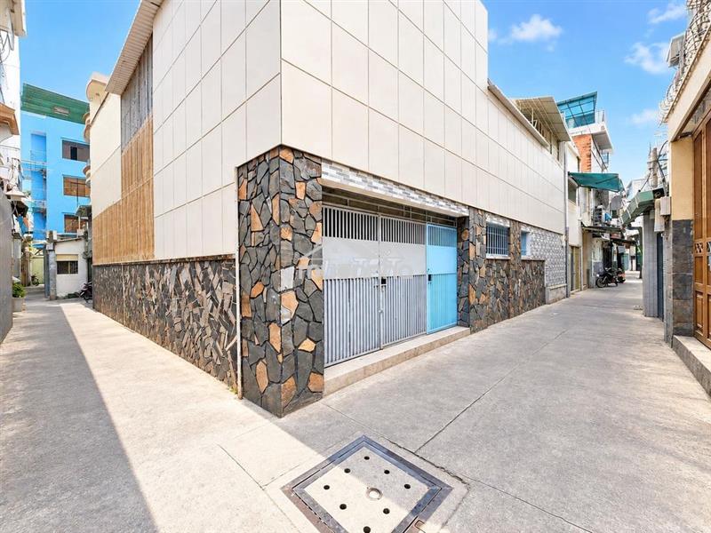 Ngang 5m - 42m2 4 tầng 6pn ngay trục metro số 2 tô hiến thành, quận 10