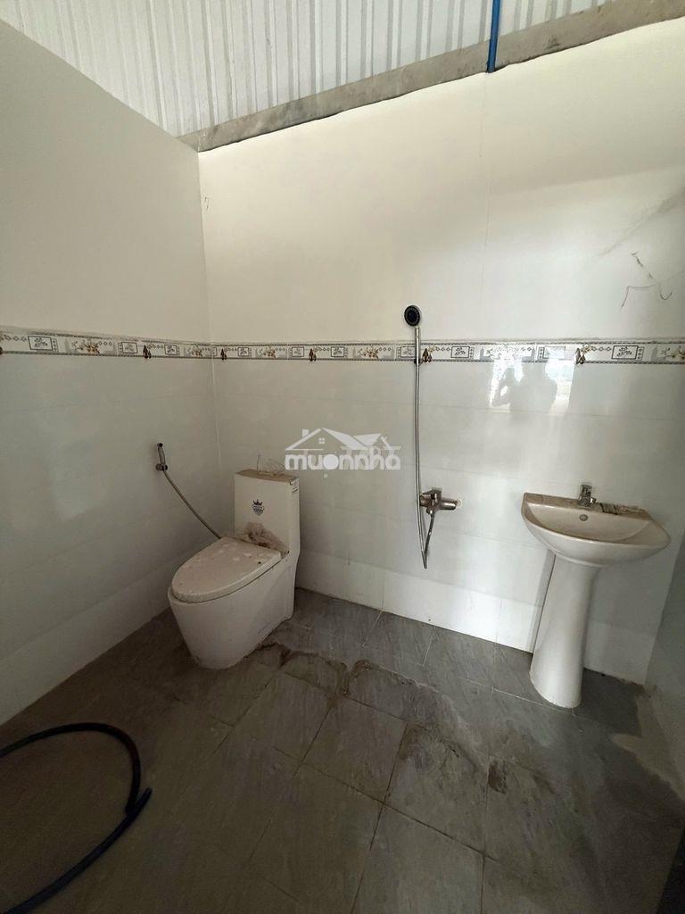 Cho thuê mặt bằng 300m² khuôn viên 500m² an phú - Ảnh 2