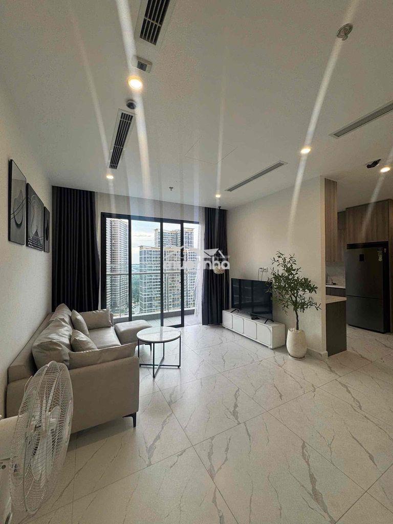 Cho thuê căn hộ 2pn the opus one 84m2 view quảng trường - Ảnh 2