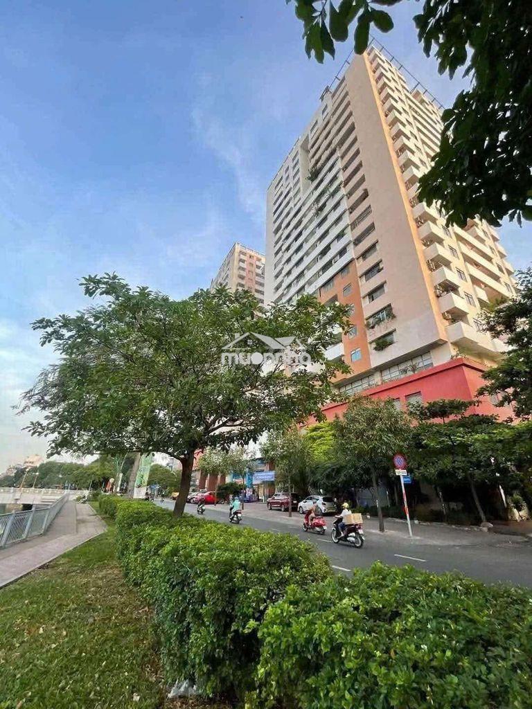 Bán gấp screc tower q3 1pn chỉ 3.2 sổ lâu dài - 2