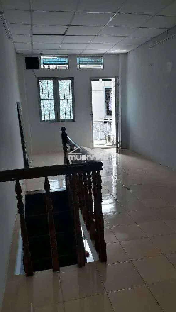 Cho thuê nhà 8tr/  nguyễn tri phương, p.9, q.10 - Ảnh 3