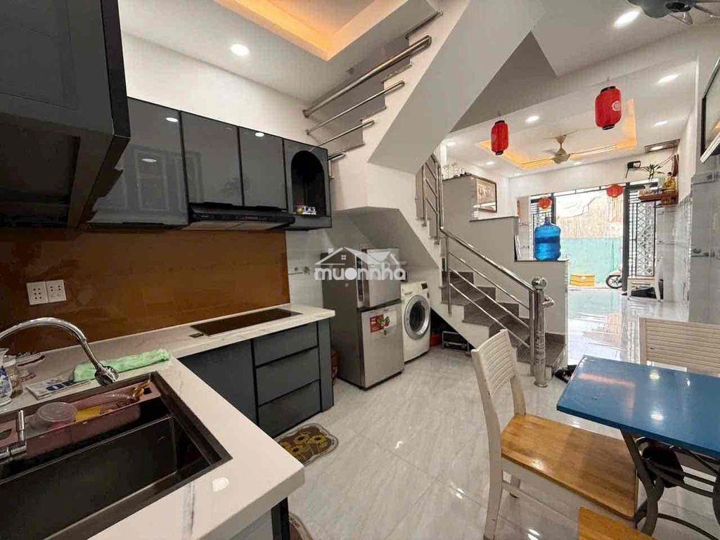 9 trieu cho thuê nhà nguyên căn hẻm xh phạm hữu lầu - Ảnh 4