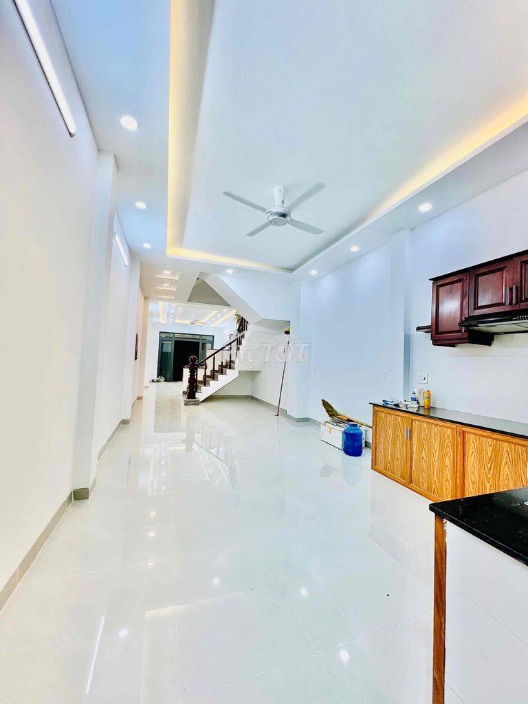 Cho thuê nhà nguyên căn mới sân rộng ôtô 1trệt 2lầu 4pn 4wc hẻm tải - 2