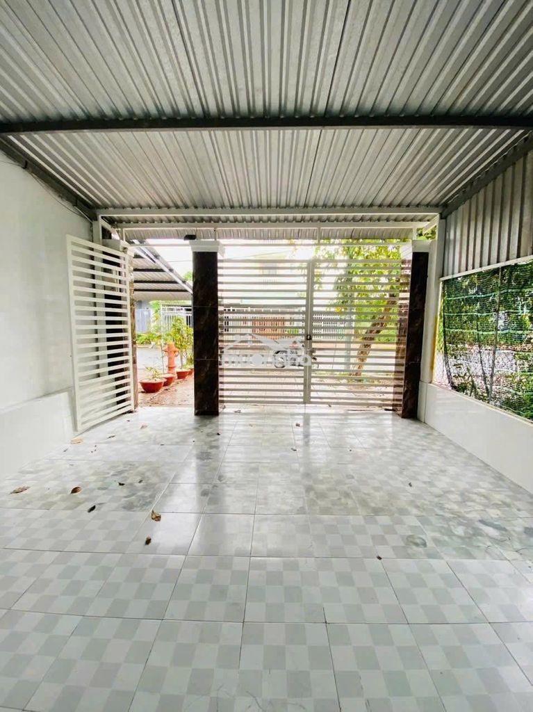 Cần bán nhanh căn nhà ngay tân phú trung củ chi sổ hồng riêng 750triệu