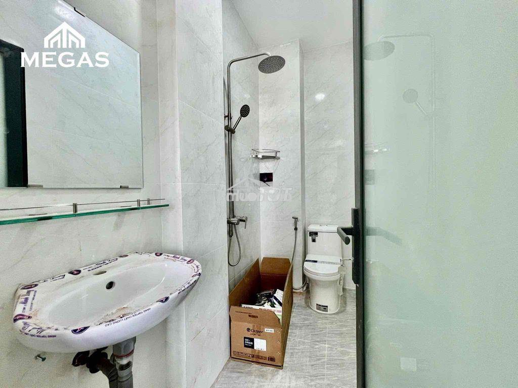 Cho thuê căn hộ giá rẻ chỉ 10 phòng nằm ngay ngã tư bình thái - 4