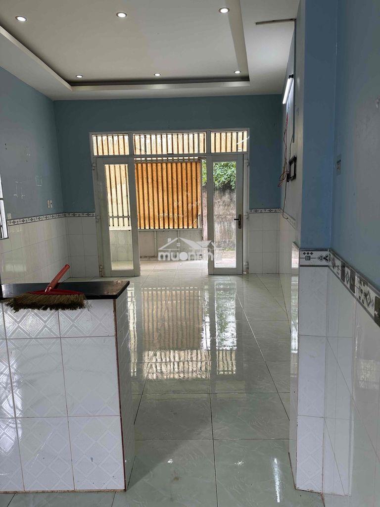 Nhà nguyên căn , đường quốc lộ 50 , gan chợ phú lac , - Ảnh 2