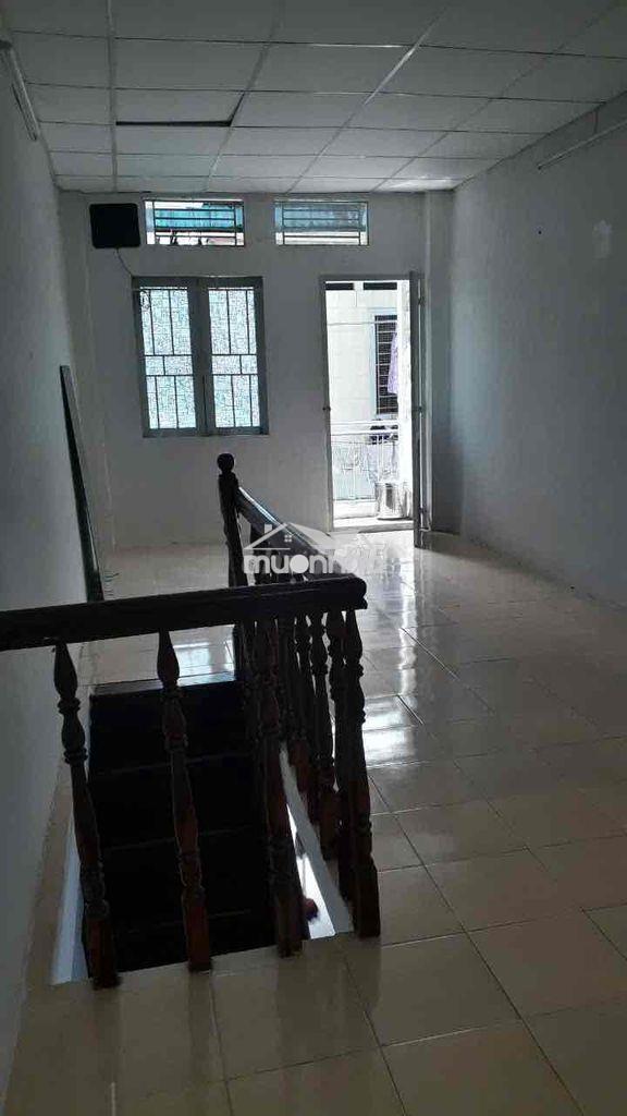 Cho thuê nhà quận 10 - 3