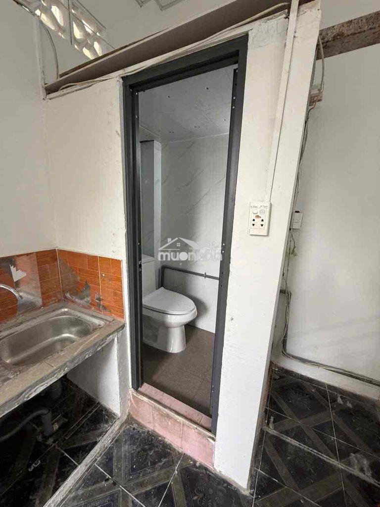Nhà thuê hẻm 25/// nguyễn minh châu f phú trung tân phú dt 4x10m 1 lầu - Ảnh 4