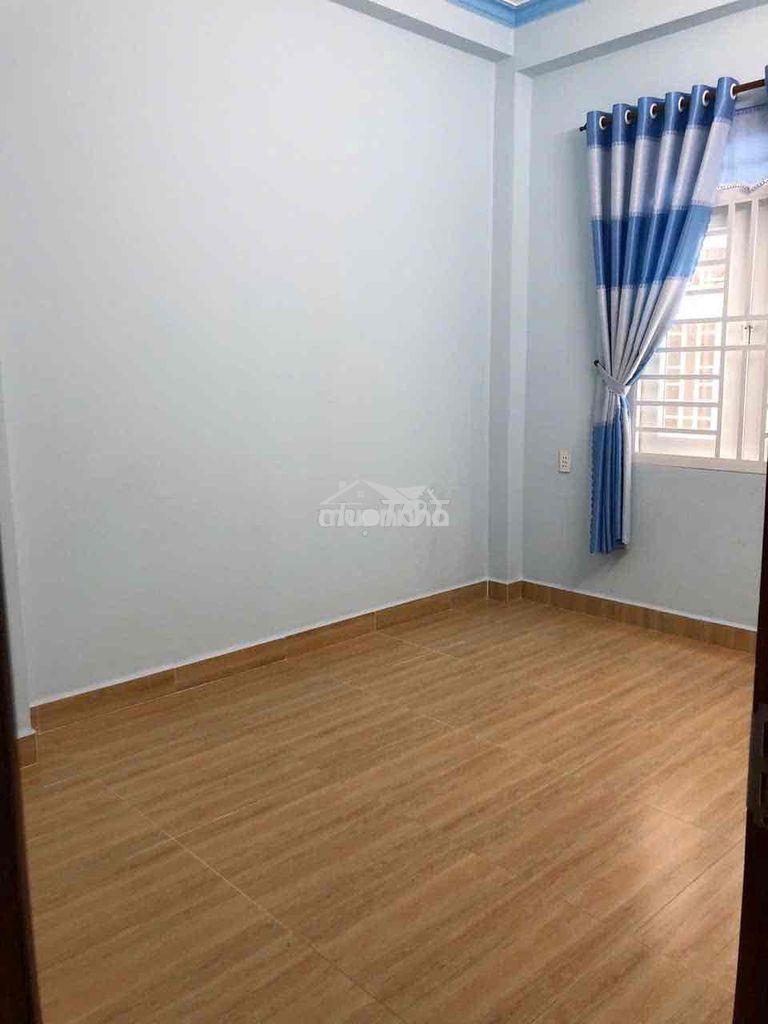 Cho thuê nhà mặt tiền kimh doanh đường số 8 hiệp thành 1 trệt 2 lầu 4p - Ảnh 4