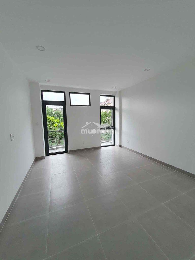 Nhà hẻm xe hơi, giá đẹp, 3phòng ngủ, 3lầu - 4