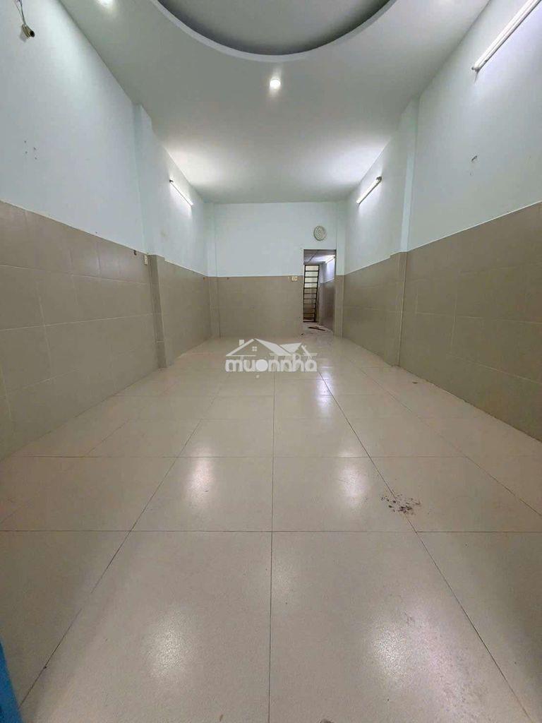 Cho thuê nhà nguyên căn 4*18 - Ảnh 4
