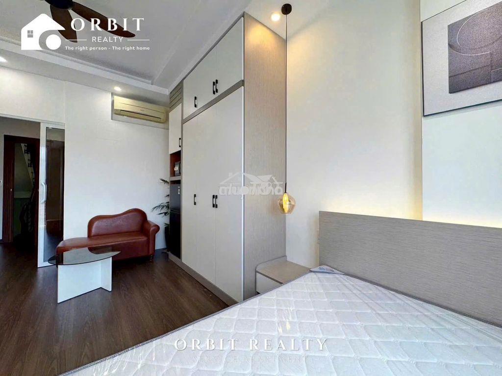 Cho thuê căn hộ 1pn ban công nhà thang máy tại ký con, quận 1 - 4
